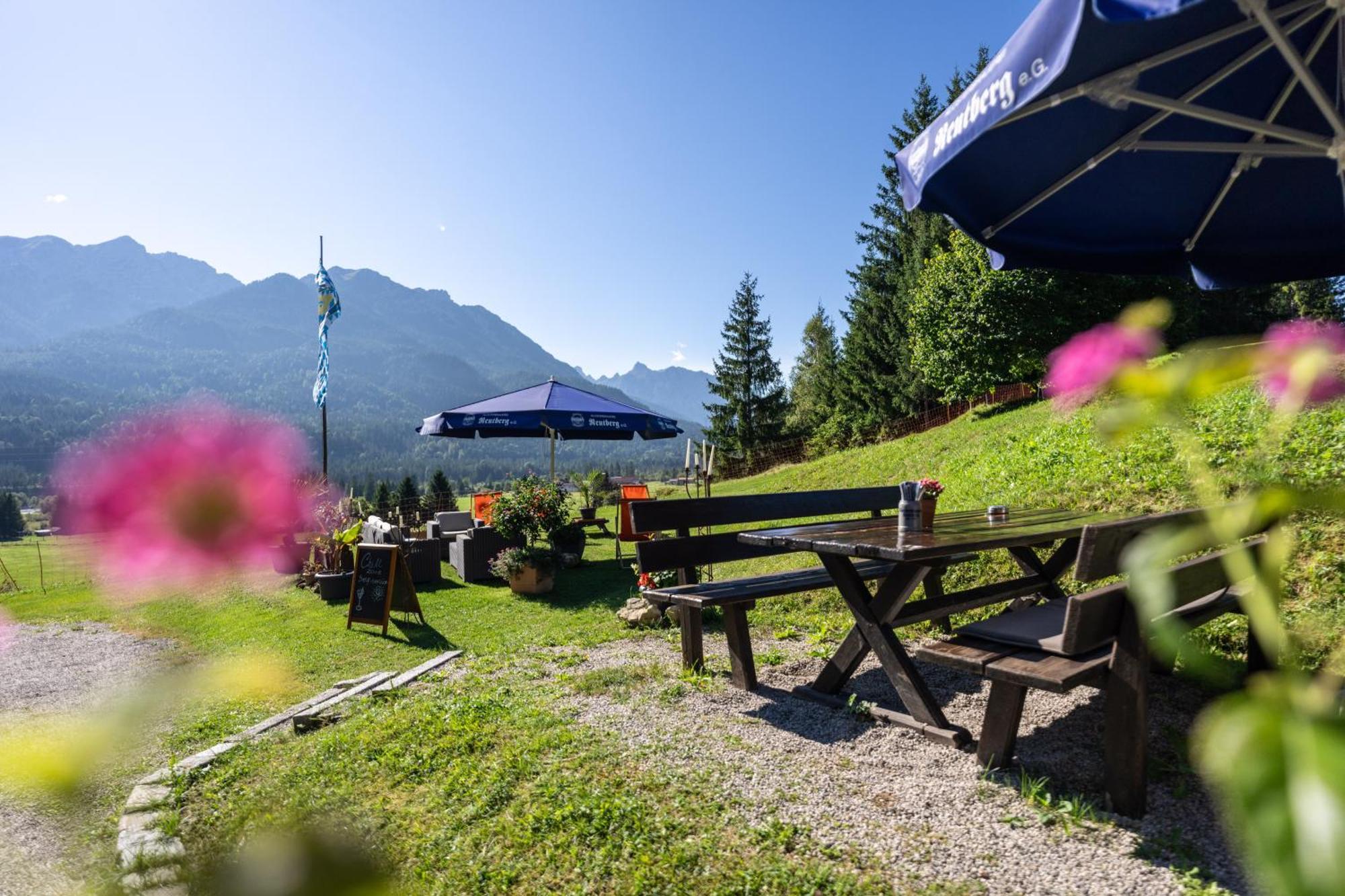 Parkhotel Wallgau 4 Sterne Superior Alpenjuwel Mit Spa Genuss, Golf & Wellness In Der Karwendel-Region Tradition Trifft Eleganz Im Stilvollen Rueckzugsort Luaran gambar